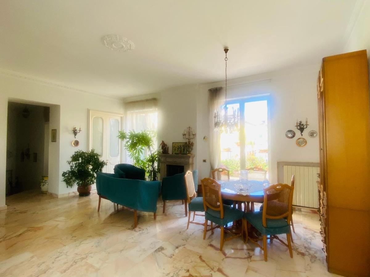 La Casa Sui Tetti 2 * Naples
